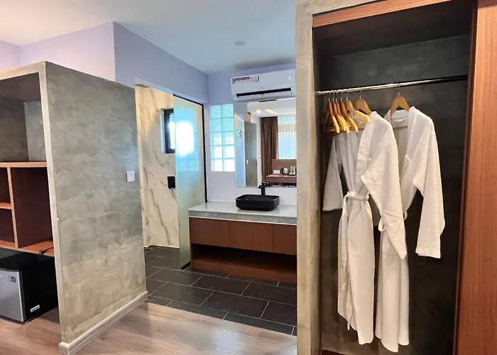 The Sears 4* Siem Reap